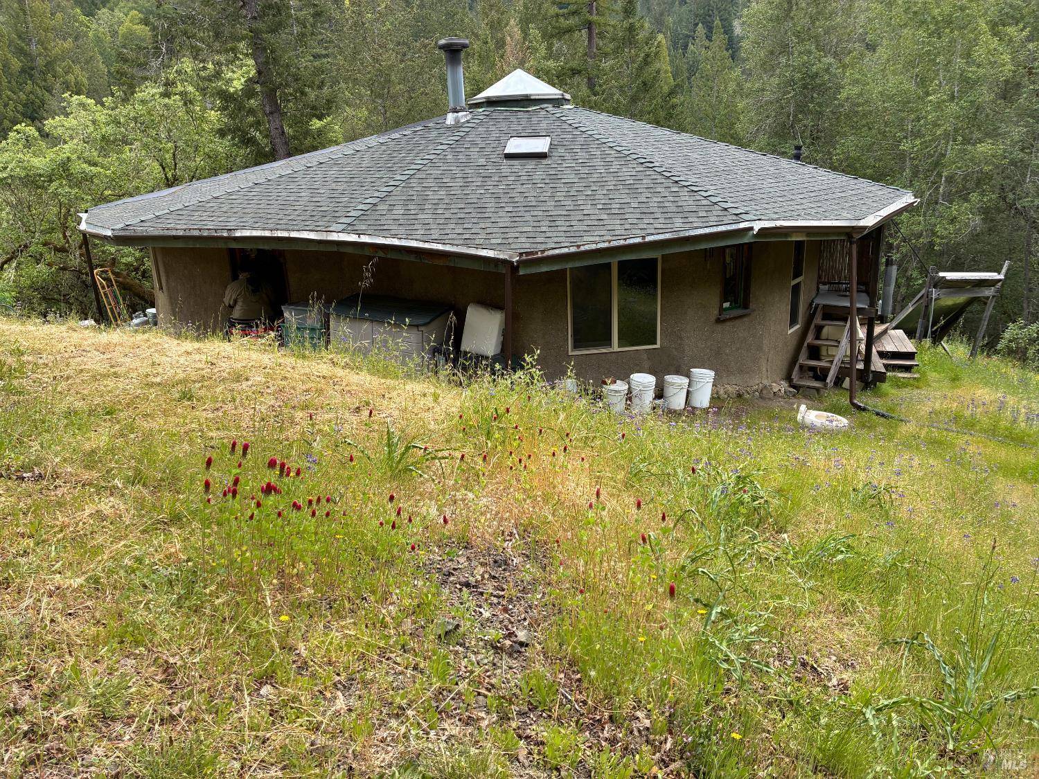 Cazadero, CA 95421,Address not disclosed