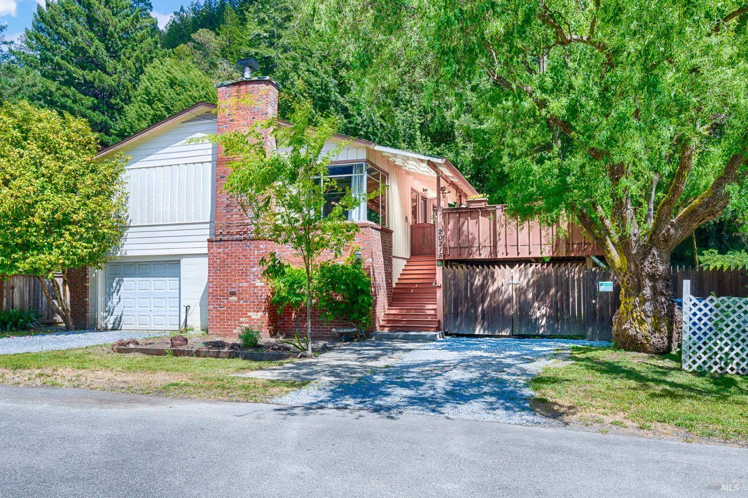 Monte Rio, CA 95462,20215 Willow RD
