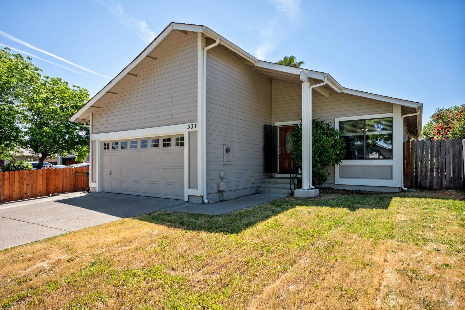Ukiah, CA 95482,537 Donner CT