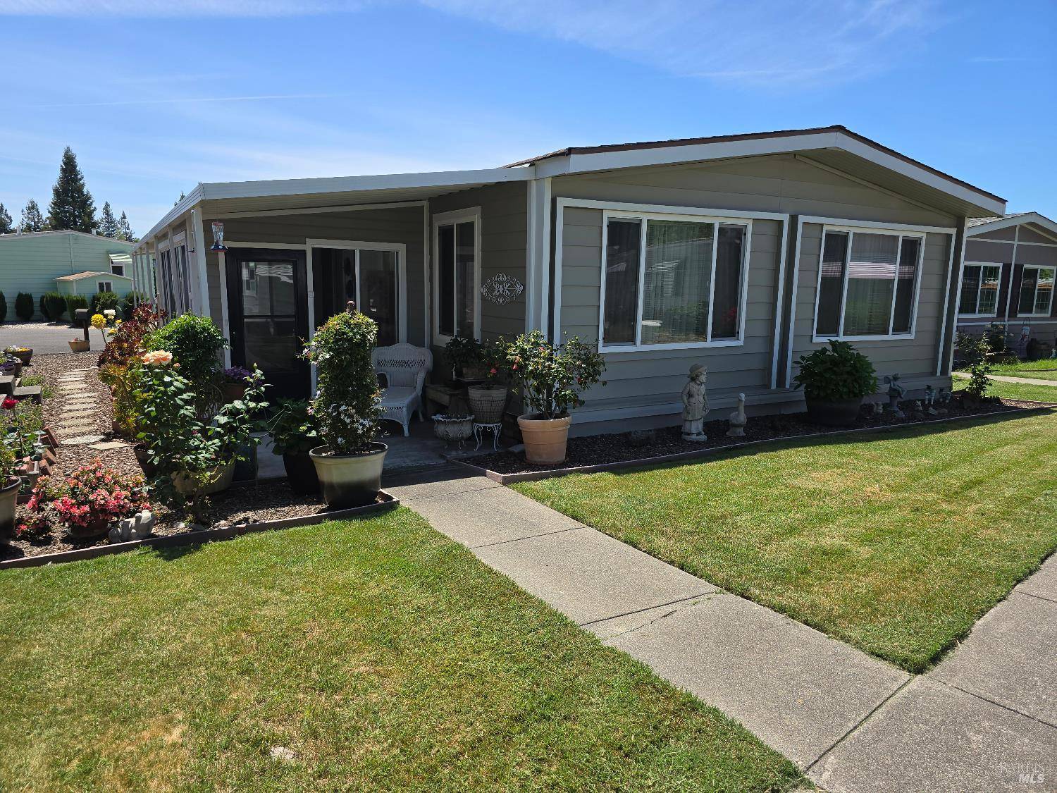 Rohnert Park, CA 94928,25 Circulo Vida