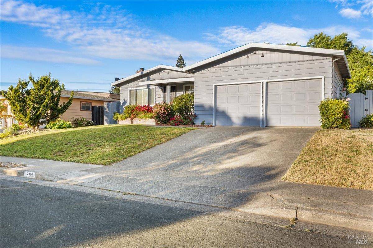Healdsburg, CA 95448,790 Rose LN