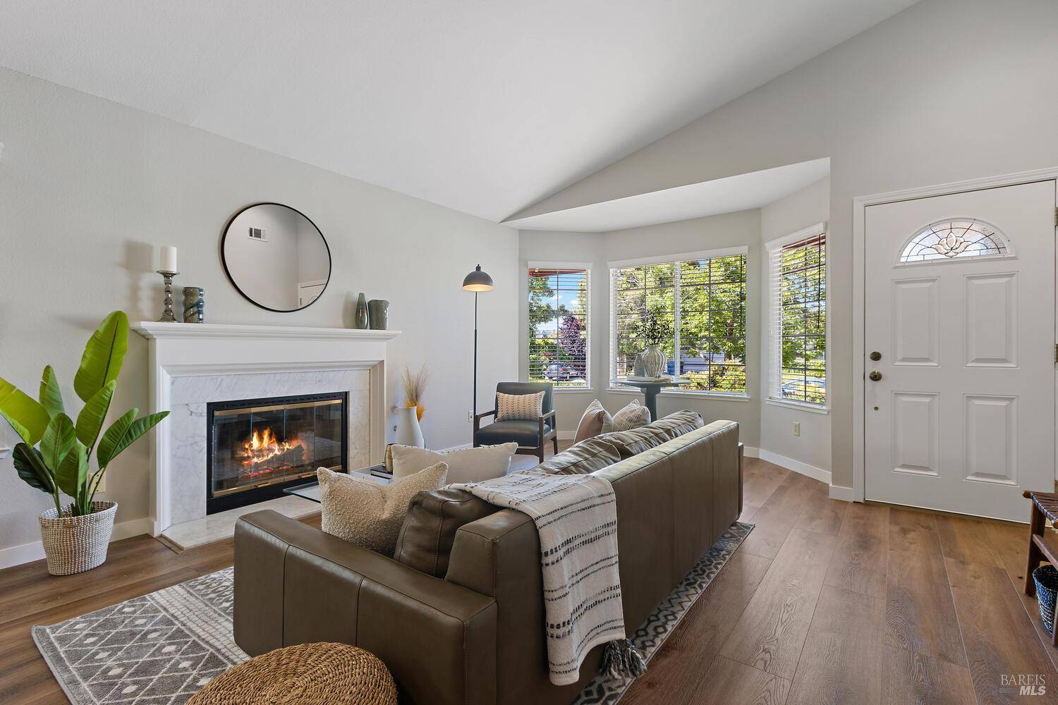 Vallejo, CA 94591,358 Paddlewheel DR