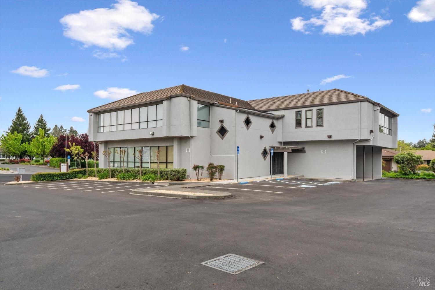 Rohnert Park, CA 94928,1370 Medical Center DR