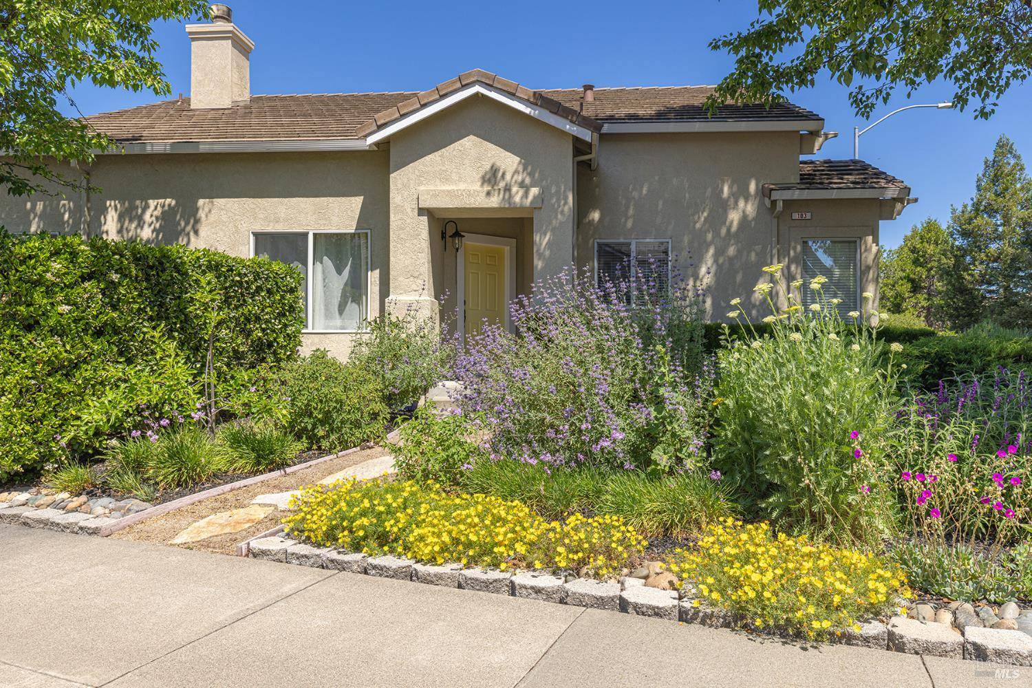 Napa, CA 94558,103 Trent DR