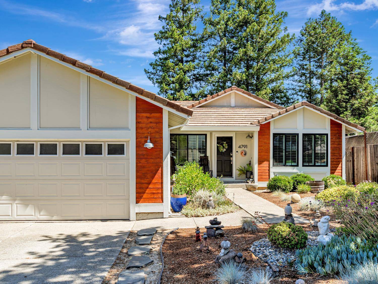 Santa Rosa, CA 95405,4791 Tarton DR