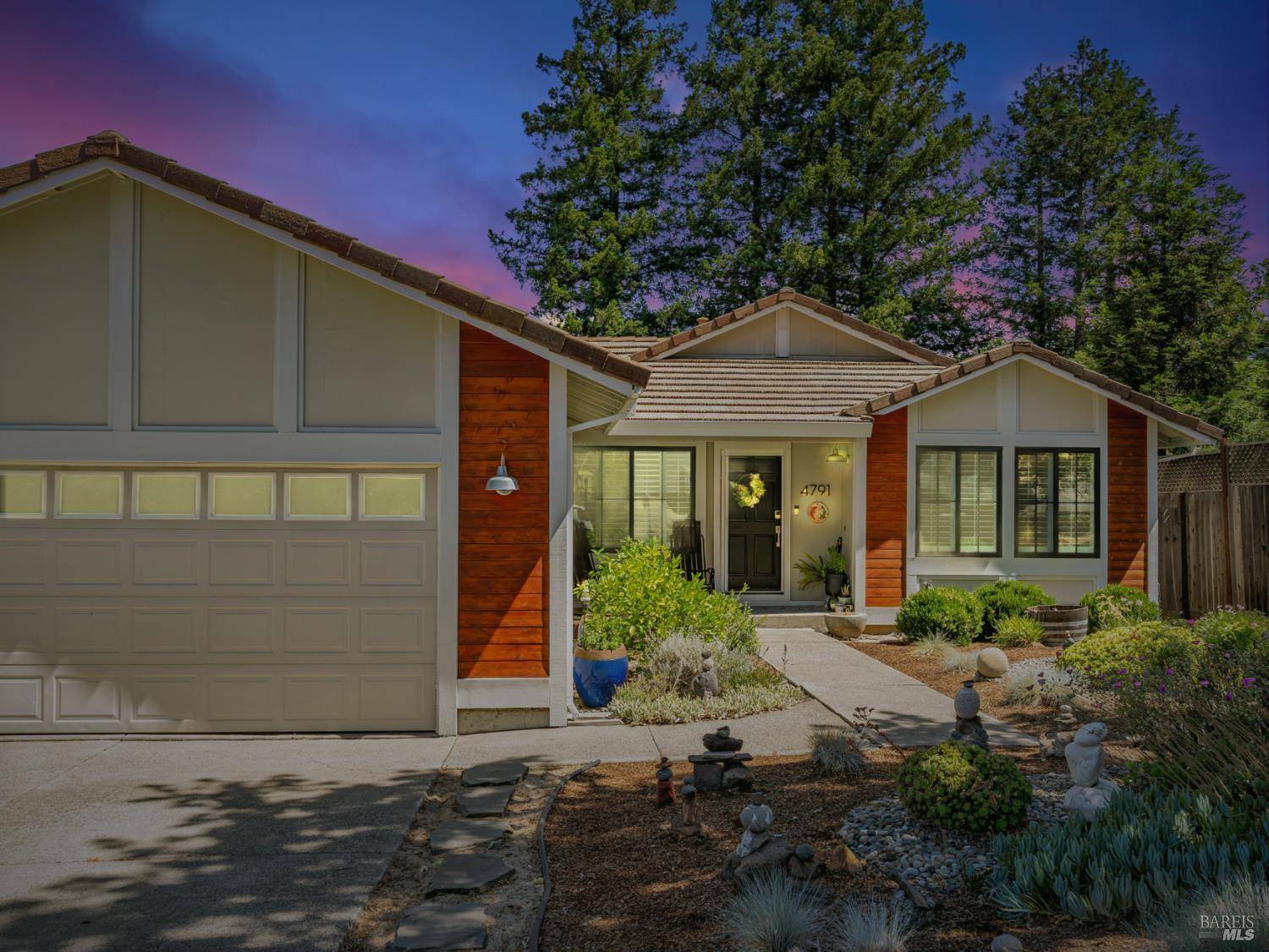 Santa Rosa, CA 95405,4791 Tarton DR