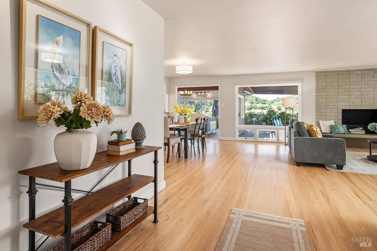 Corte Madera, CA 94925,13 Vista CT