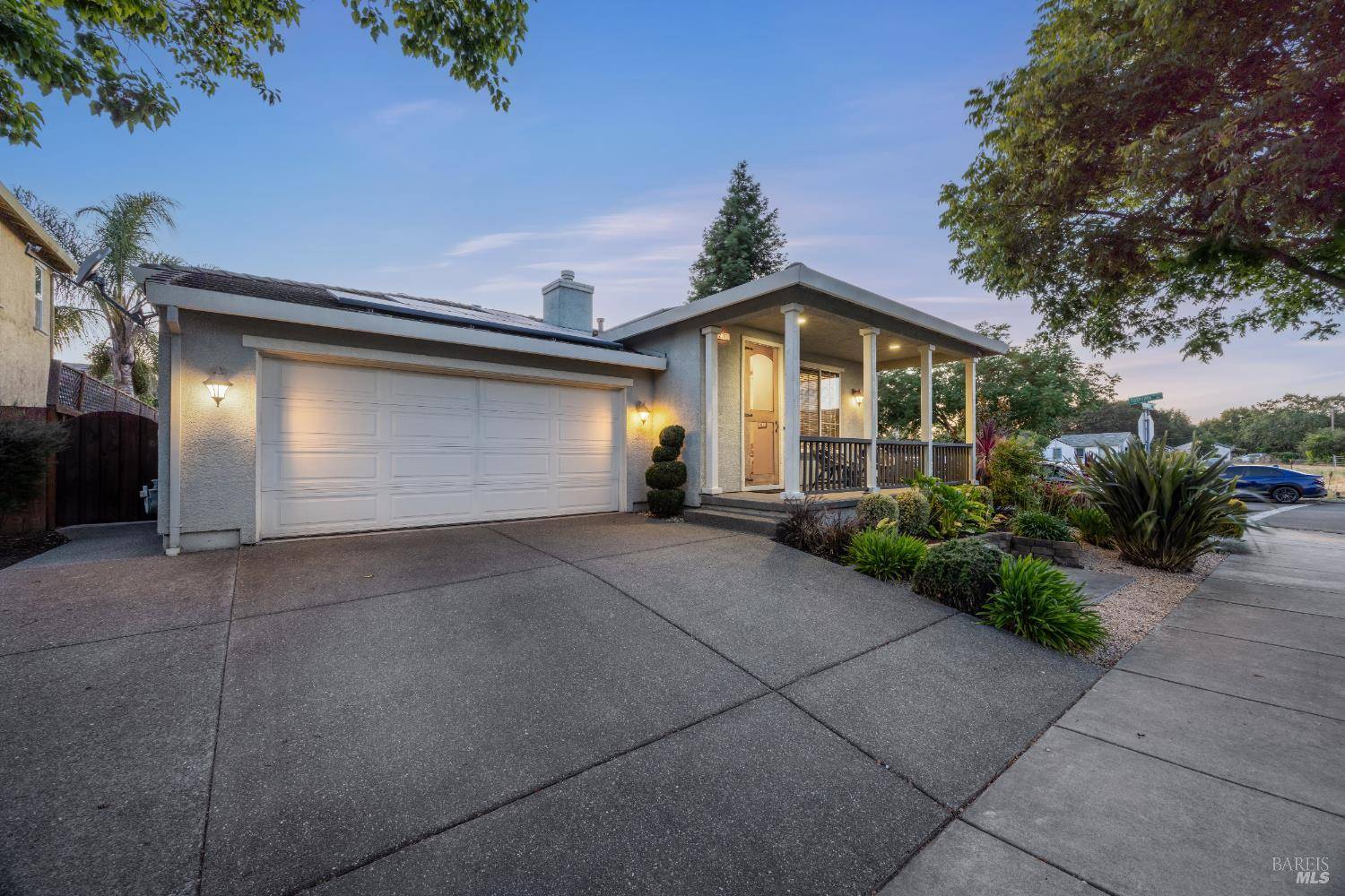 Santa Rosa, CA 95407,2711 Dutton Meadow