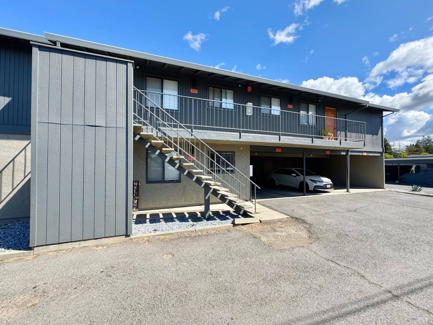 Napa, CA 94558,2831 Soscol AVE