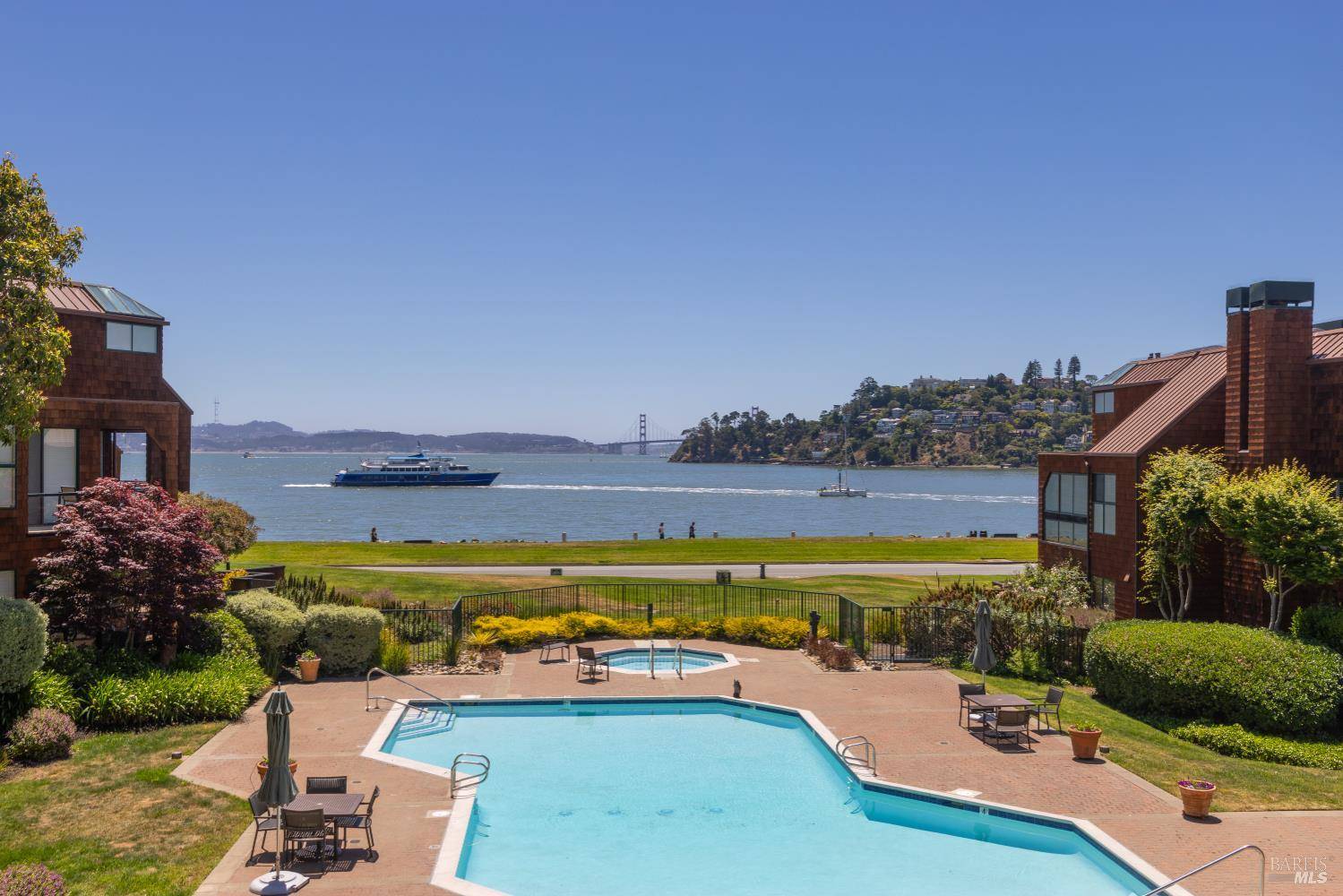 Tiburon, CA 94920,1910 Mar West ST