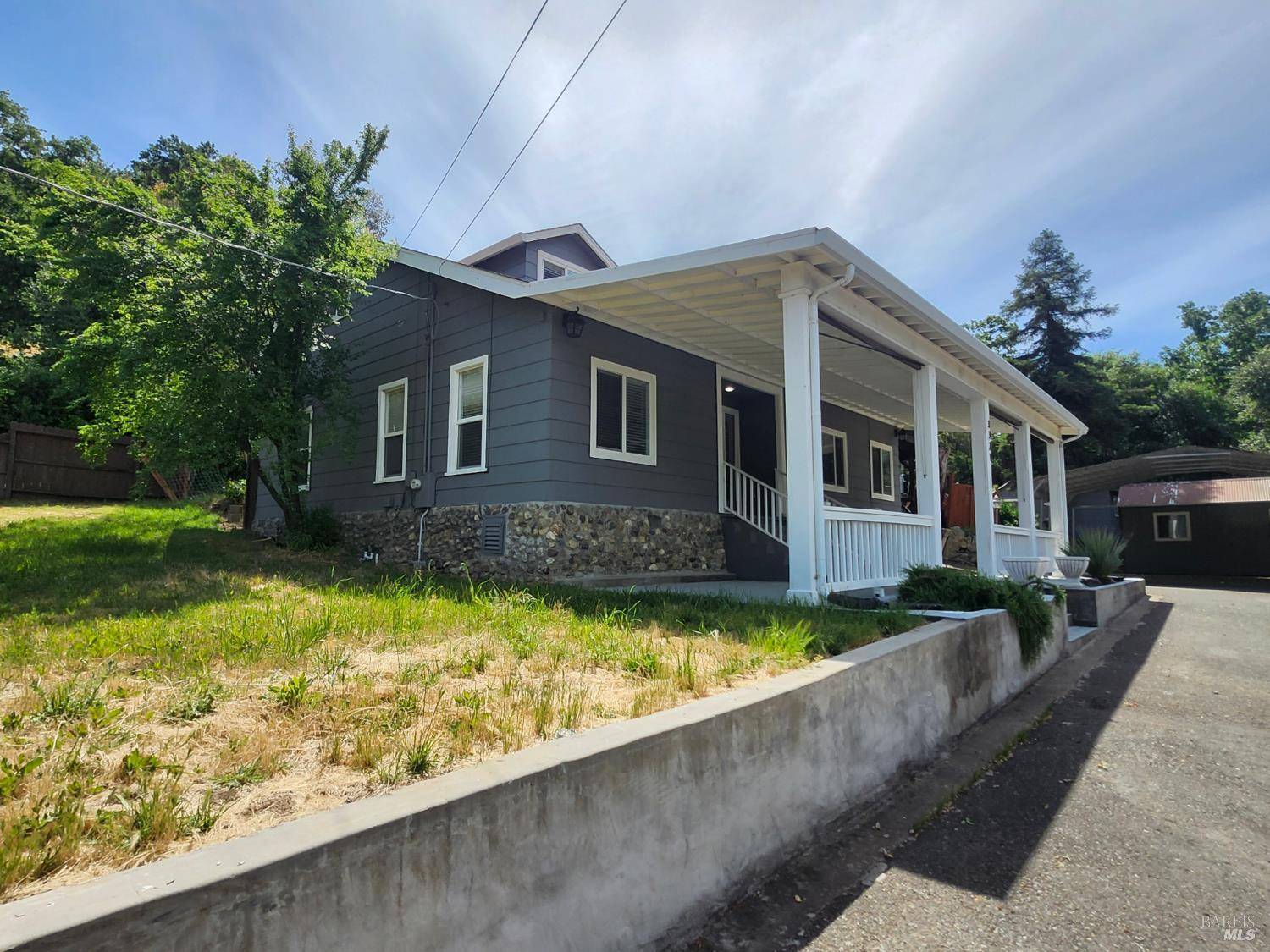 Ukiah, CA 95482,3321 Old River RD