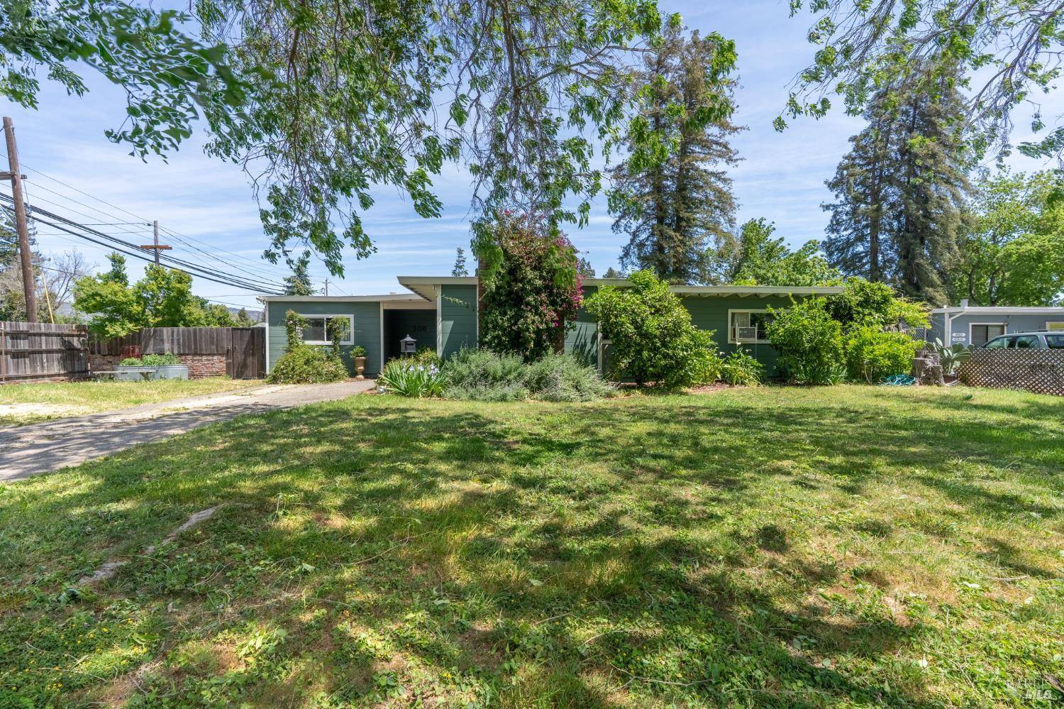 Napa, CA 94558,3120 Hermosa DR