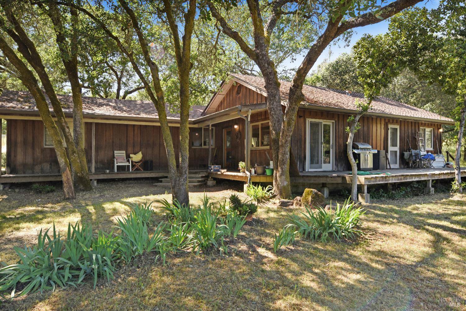 St. Helena, CA 94574,3321 Saint Helena HWY N