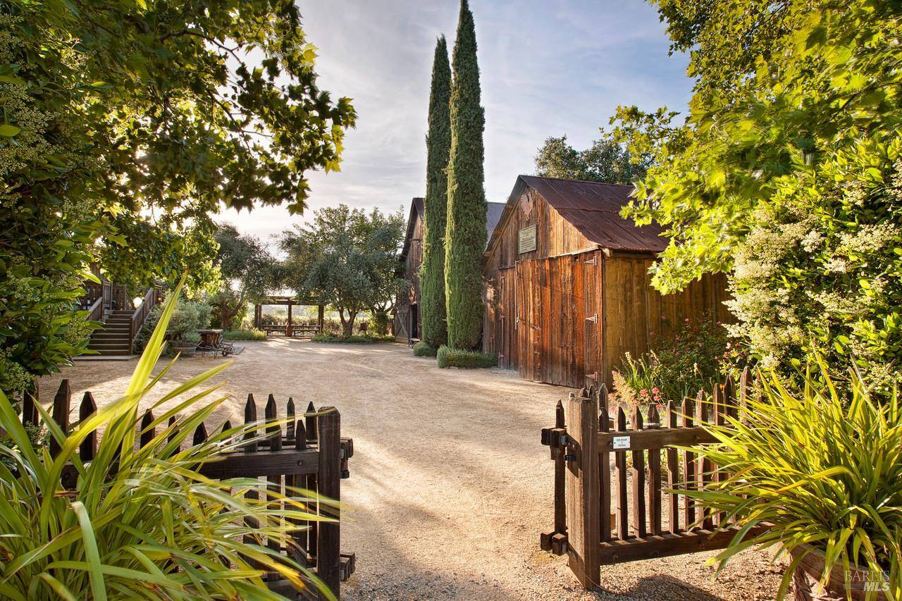 St. Helena, CA 94574,430 Pratt AVE