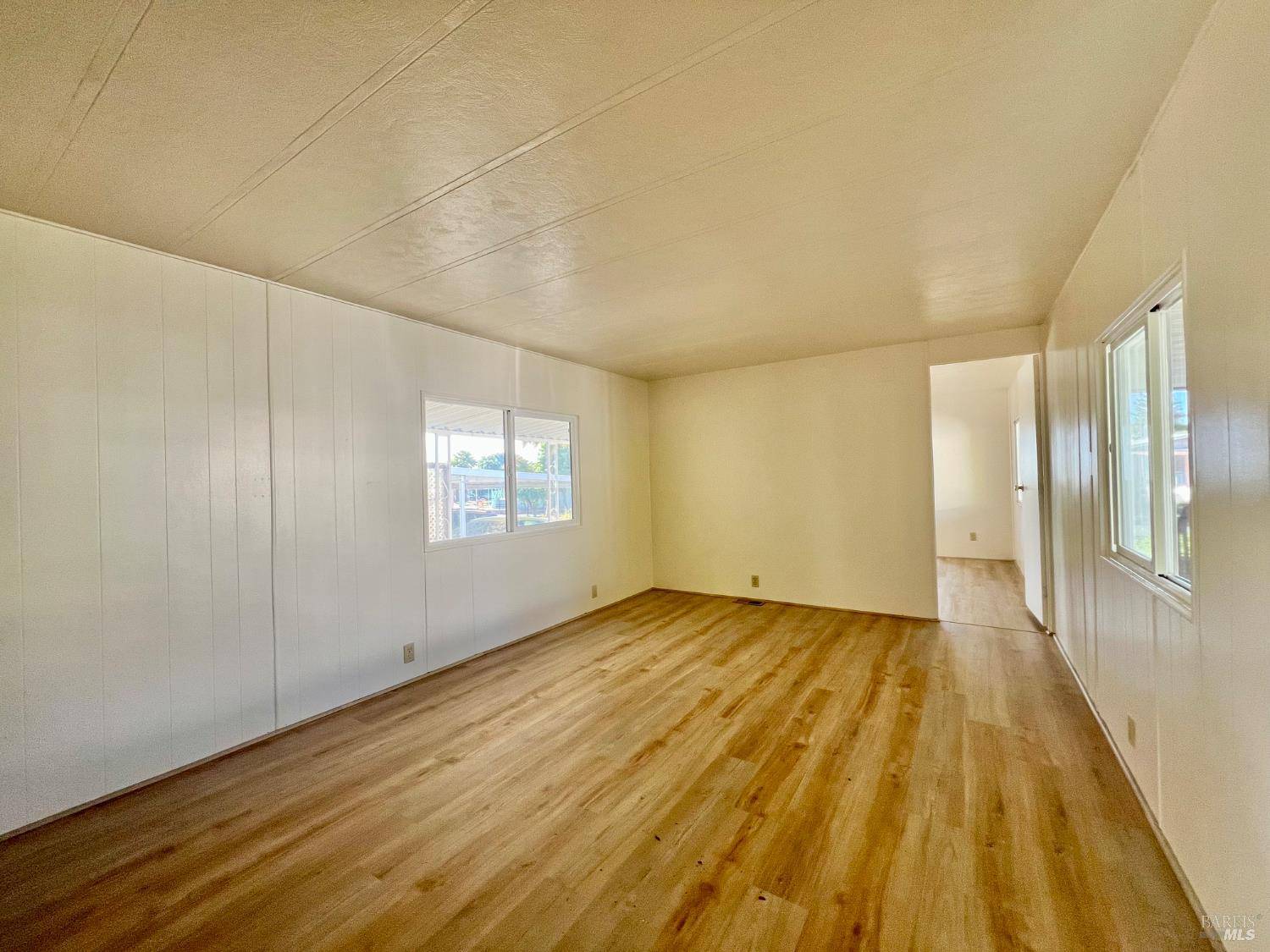 Sonoma, CA 95476,101 Drake Mews