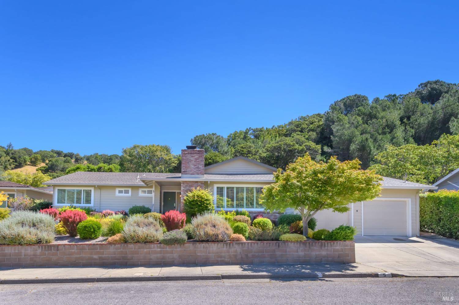 Fairfax, CA 94930,5 Crescent CIR