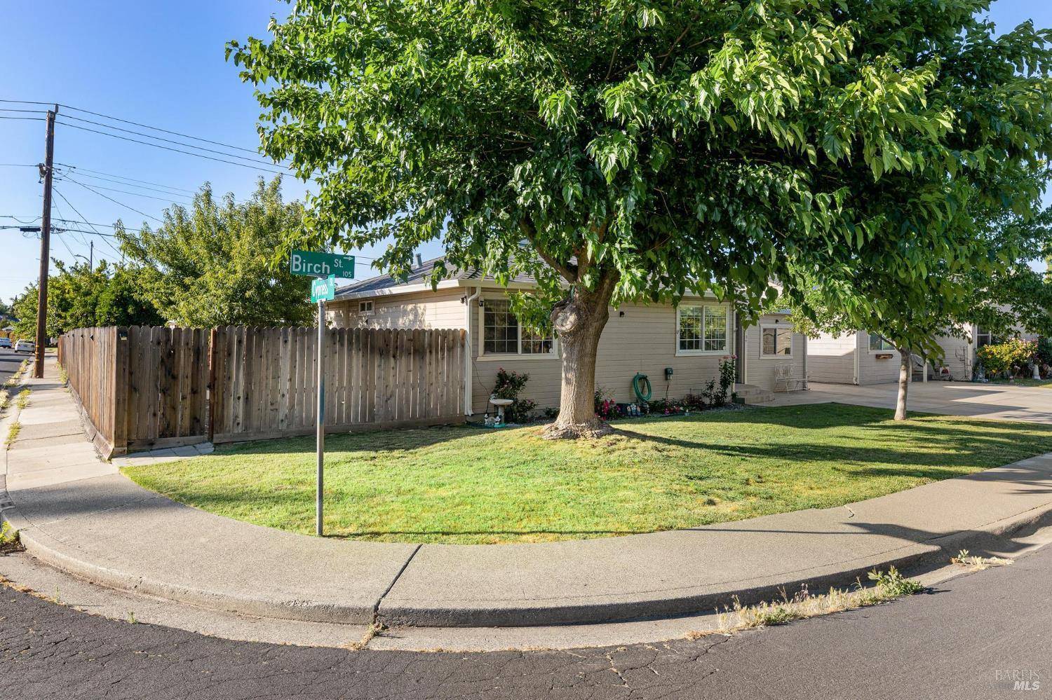 Vacaville, CA 95688,104 Birch ST