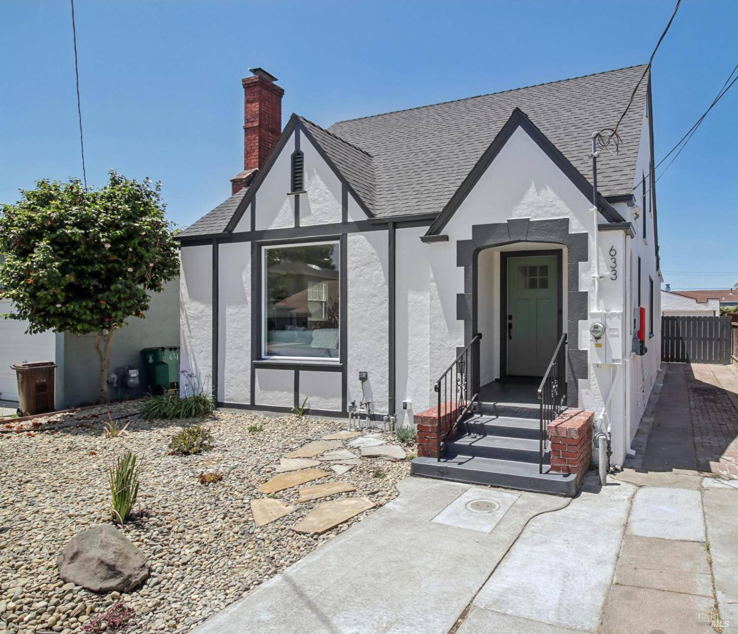 Richmond, CA 94804,633 32nd ST