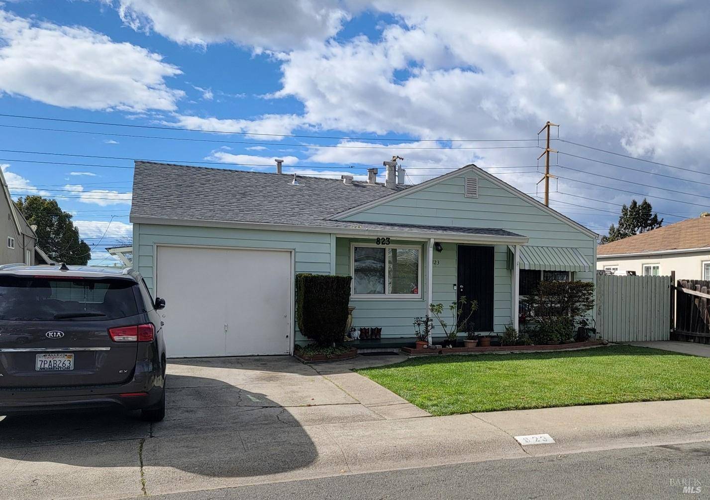 Vallejo, CA 94591,823 Beechwood AVE