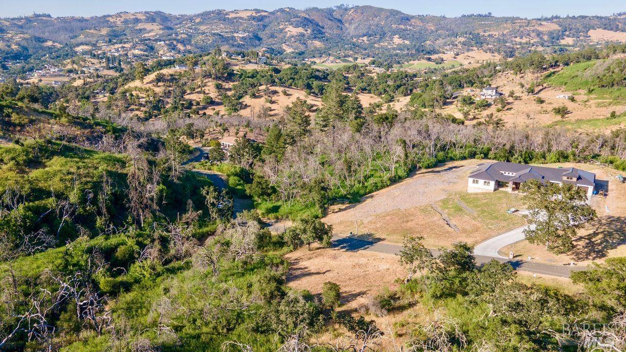 Santa Rosa, CA 95403,3927 Silver Fox CT