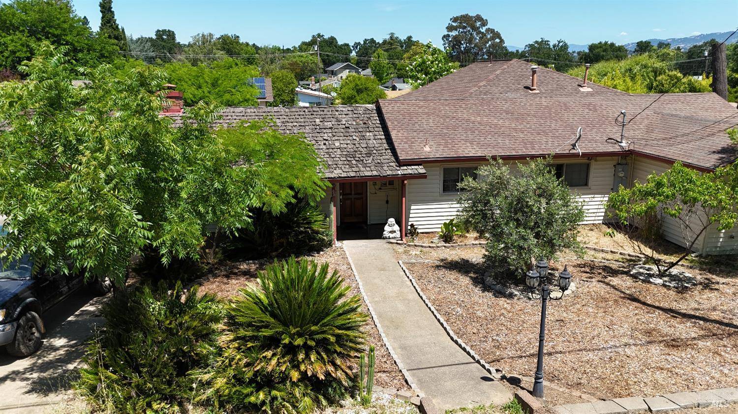 Ukiah, CA 95482,96 Meadowbrooks DR