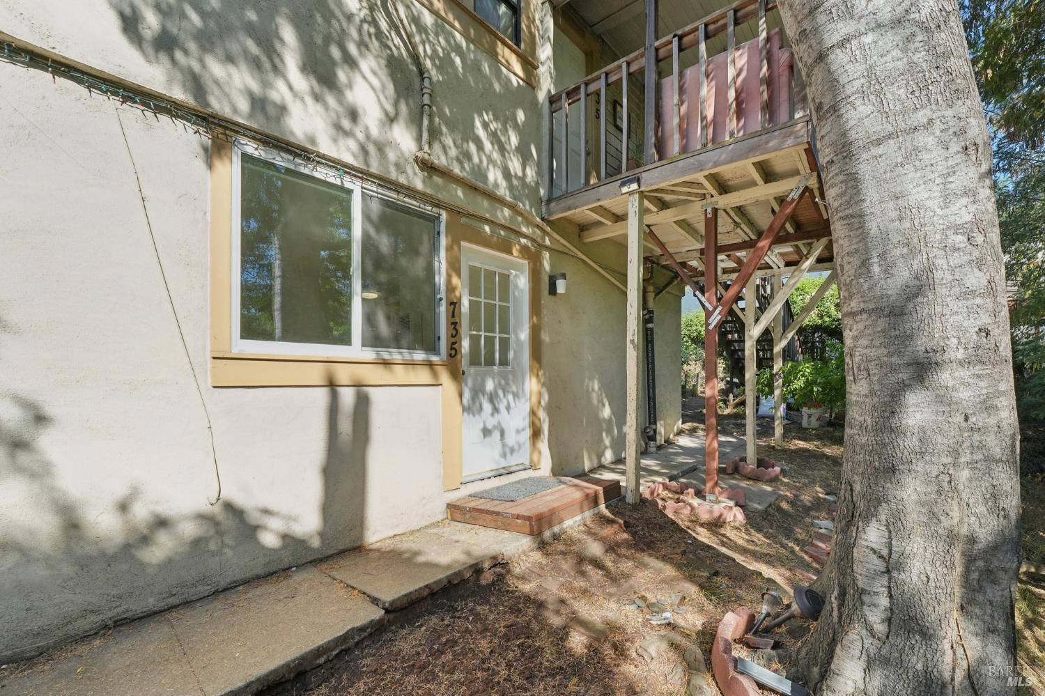 San Anselmo, CA 94960,735 Sir Francis Drake BLVD B