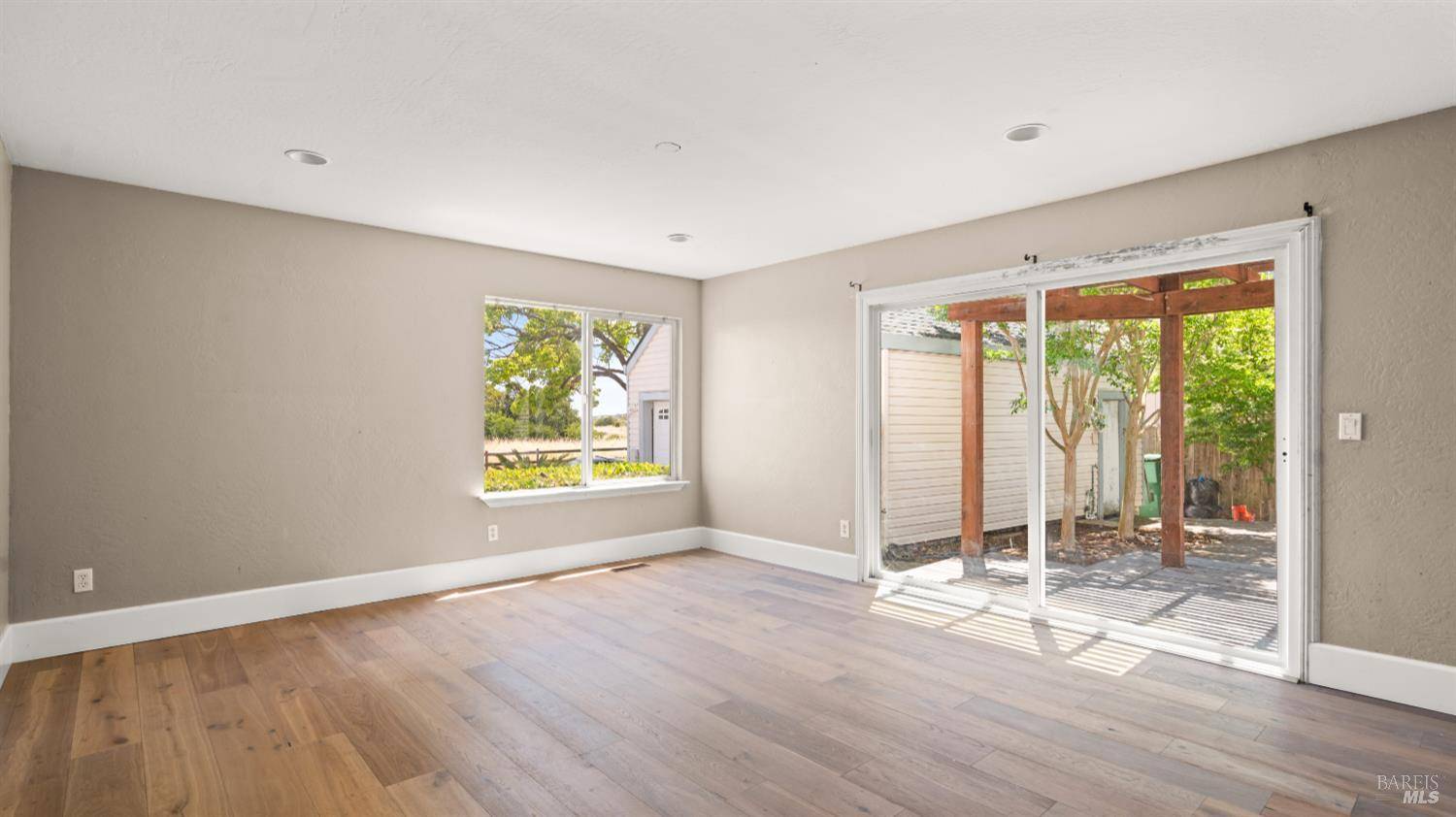 Novato, CA 94945,729 Bolero CT