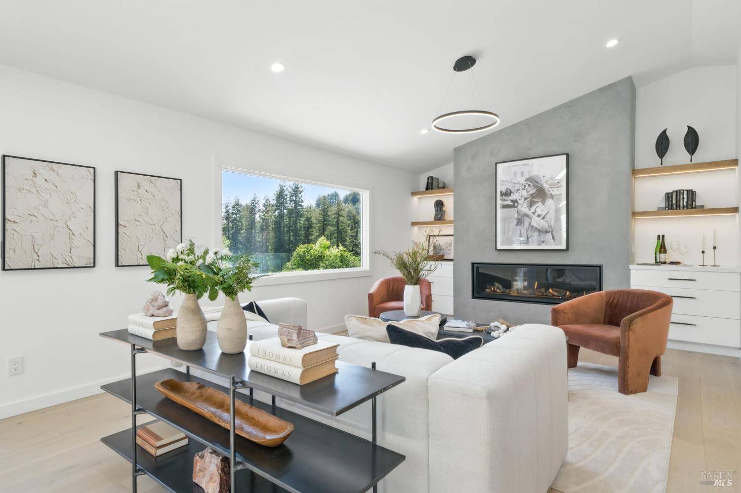 Mill Valley, CA 94941,21 Sheridan CT