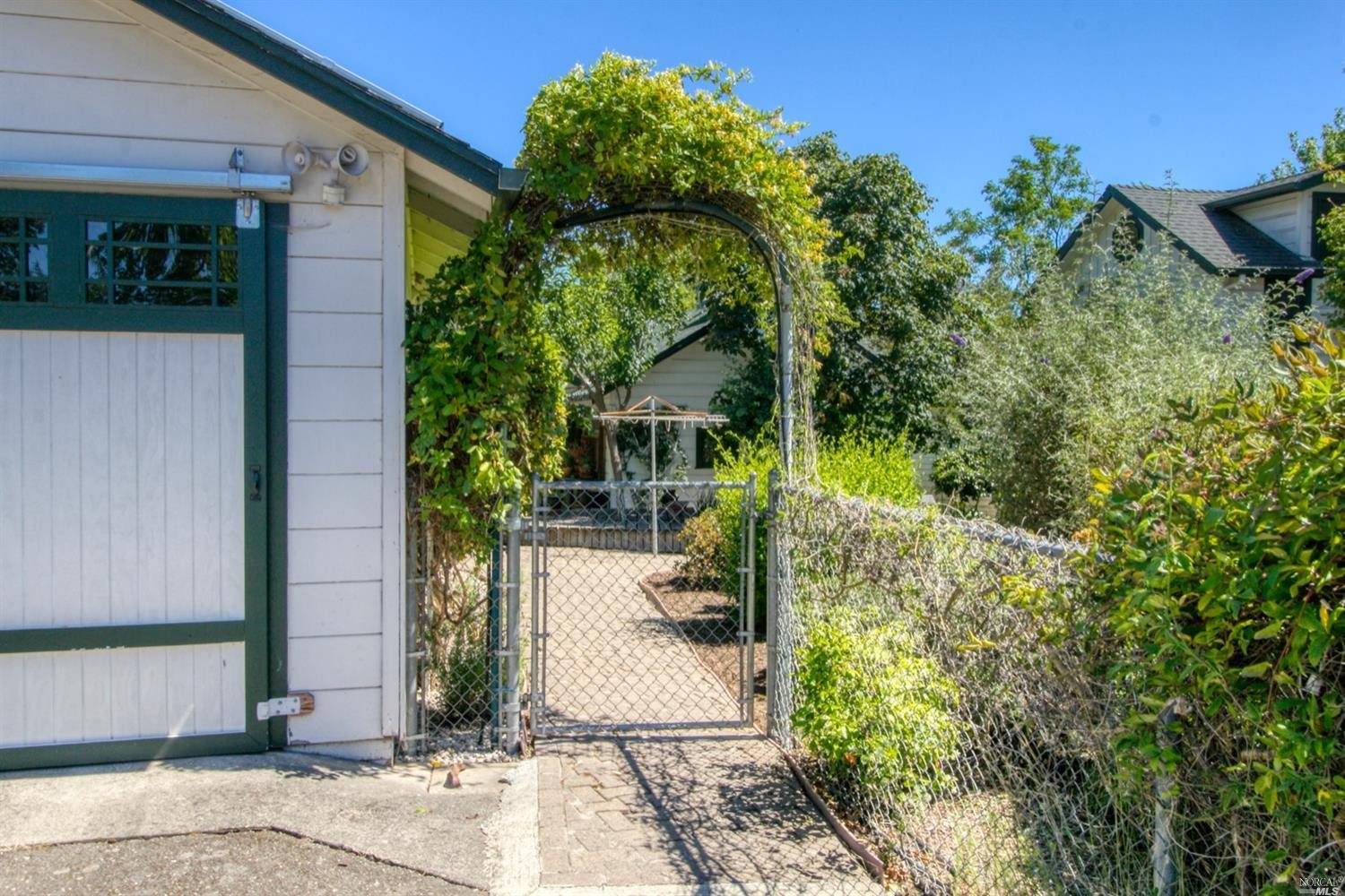 Santa Rosa, CA 95409,5204 Beaumont WAY