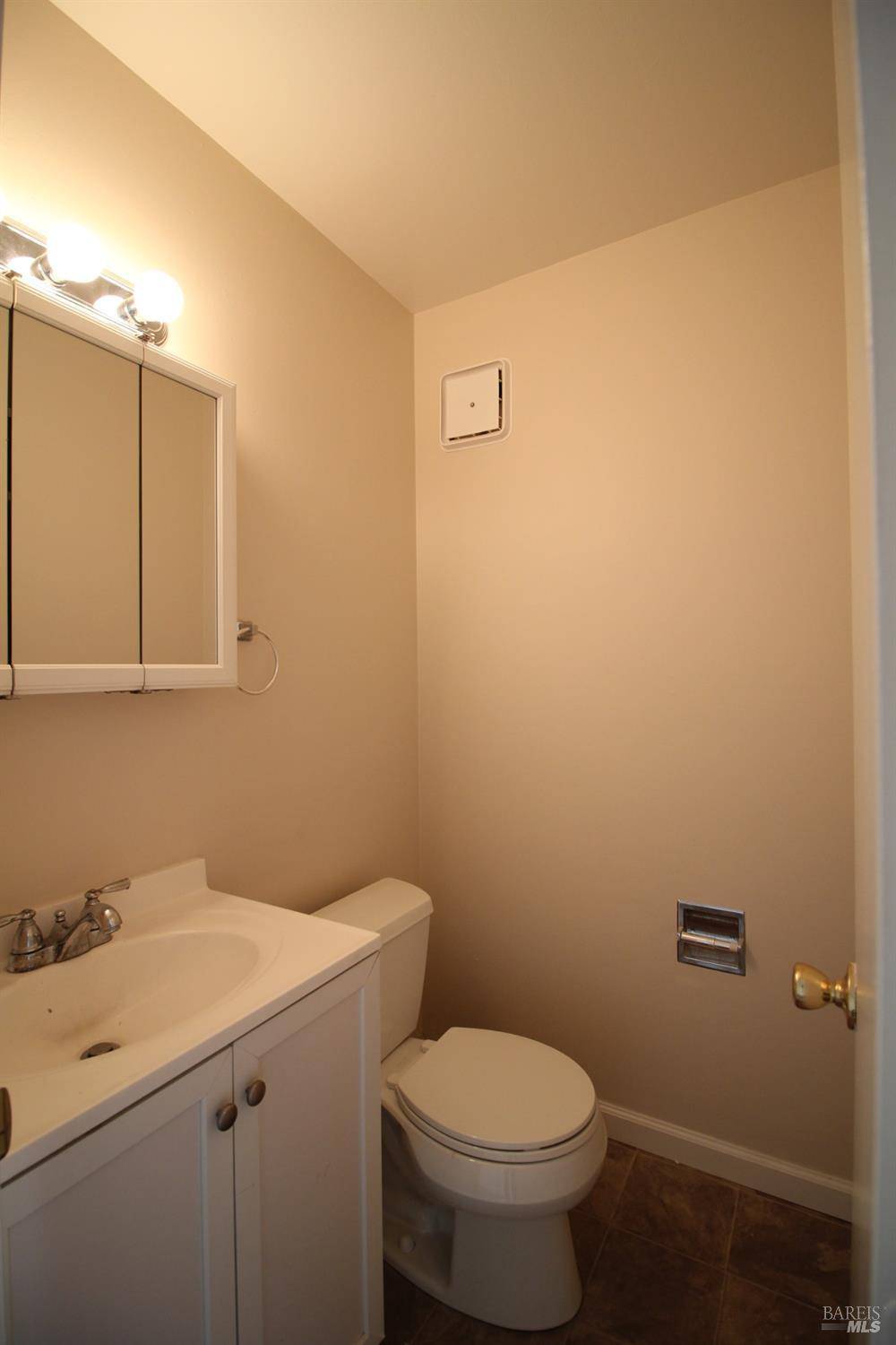 Fairfield, CA 94533,1216 Dana DR D
