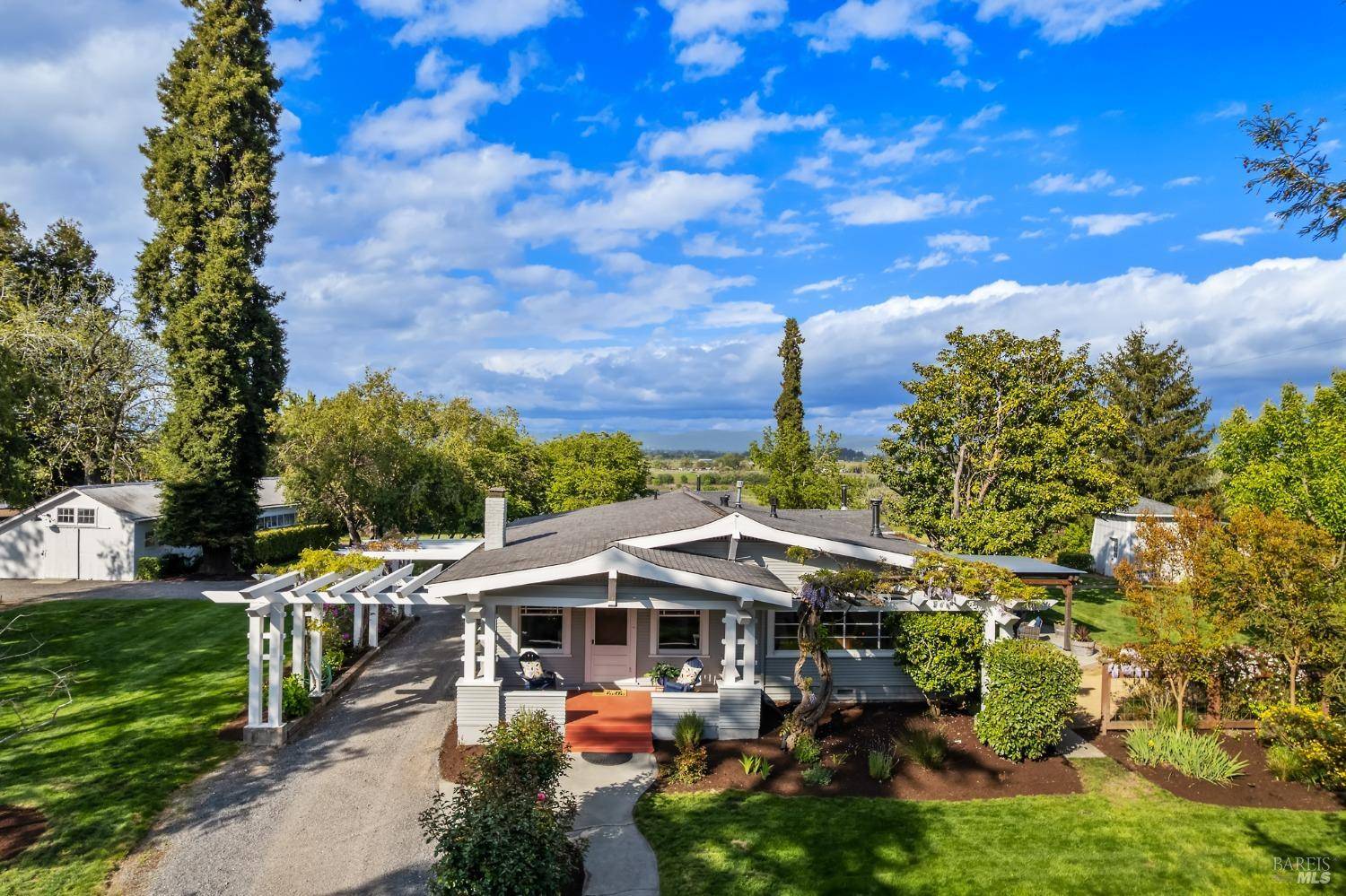 Sebastopol, CA 95472,2855 Old Gravenstein HWY