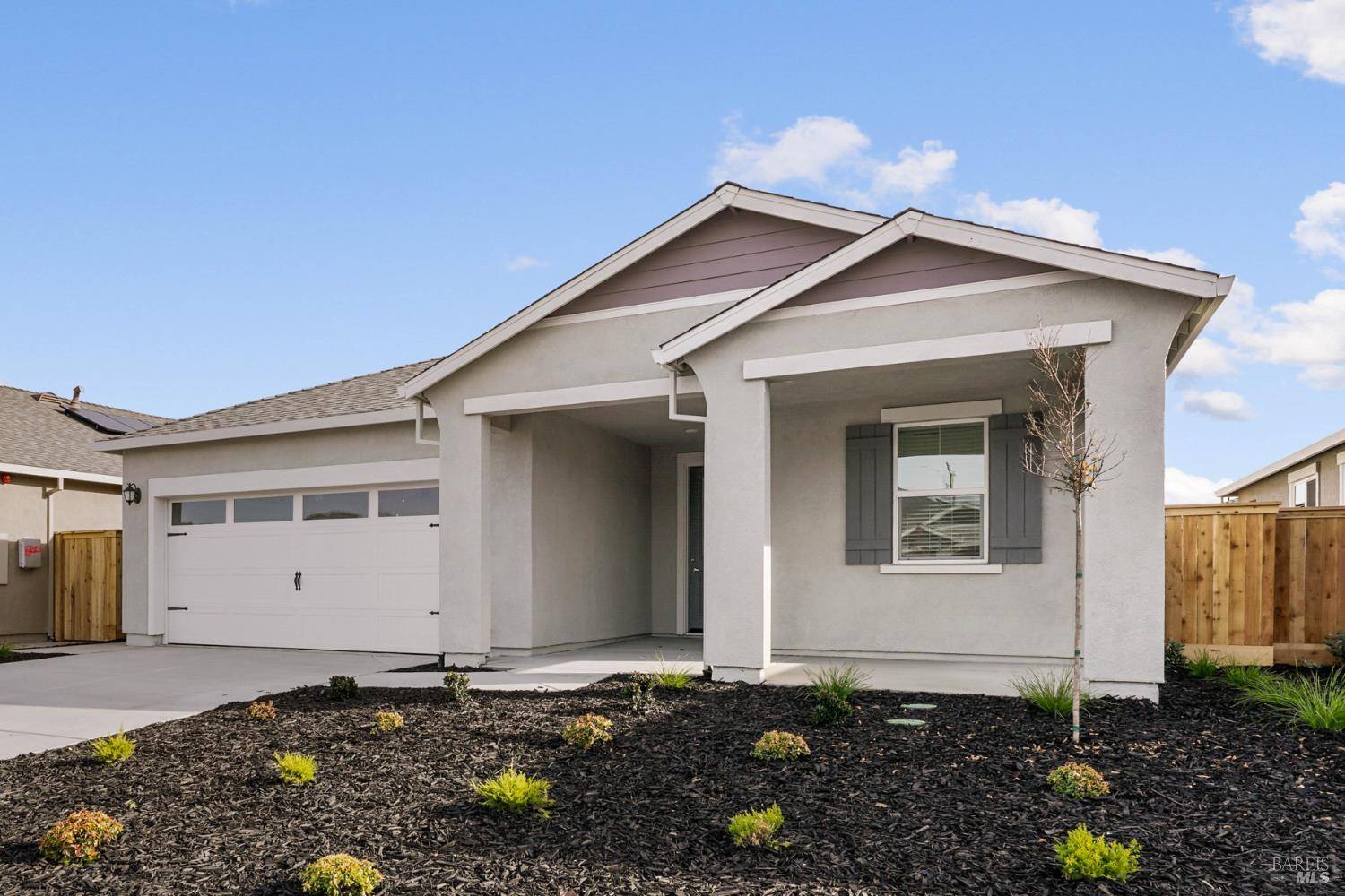 Rio Vista, CA 94571,2240 Espana LN