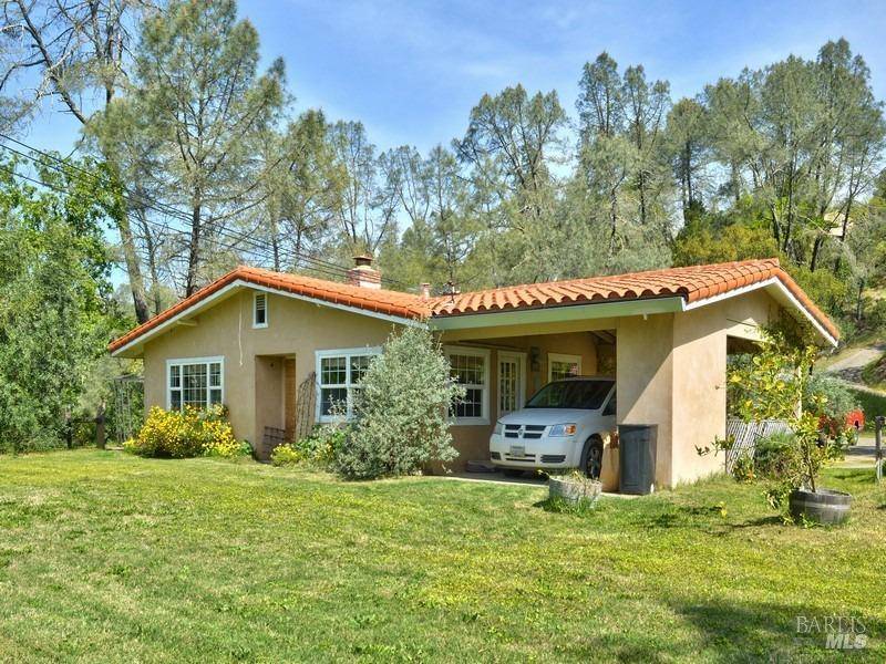 Geyserville, CA 95441,950 Canyon RD