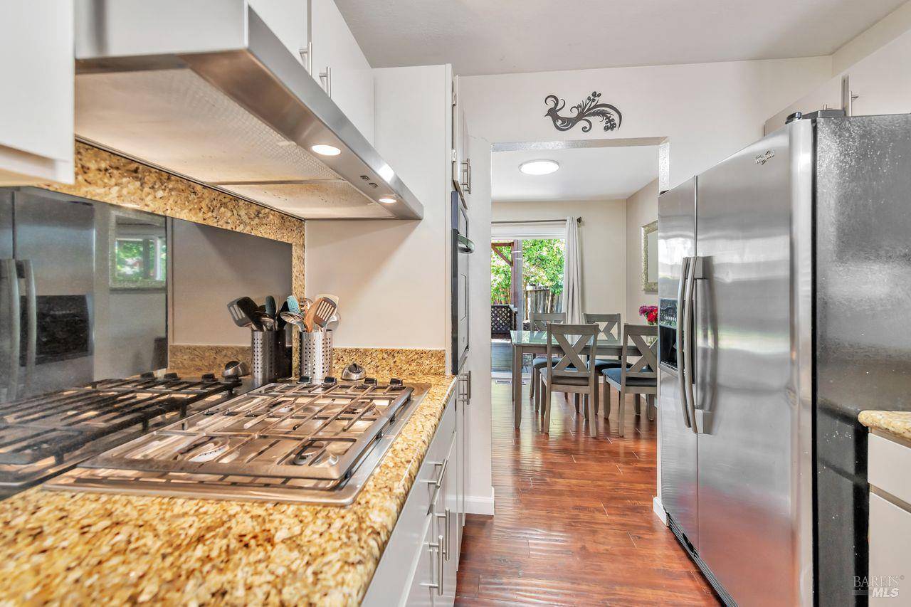 Rohnert Park, CA 94928,7147 Barbi LN