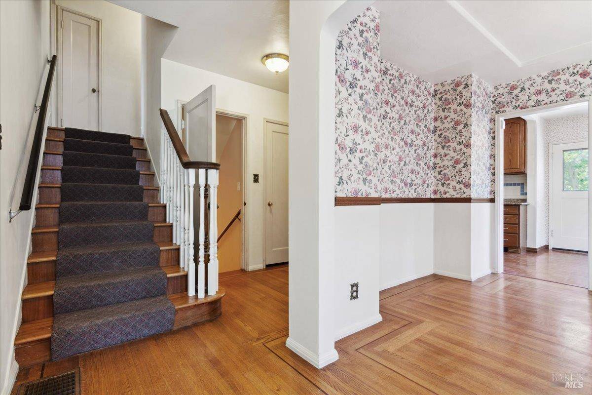 Vallejo, CA 94590,2014 Indiana ST