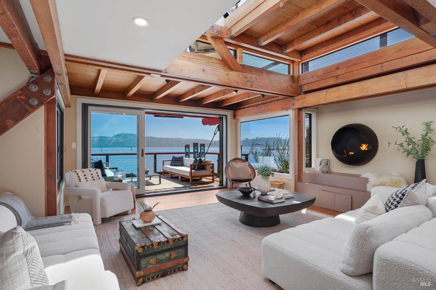 Sausalito, CA 94965,58 Liberty Dock