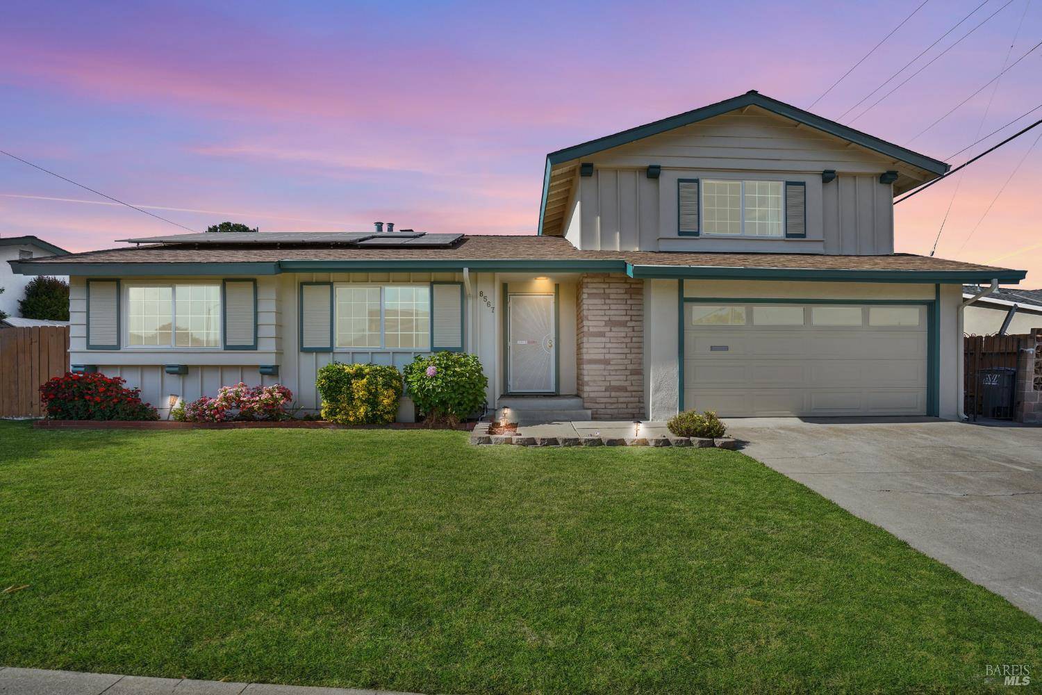 Dublin, CA 94568,8567 Davona DR