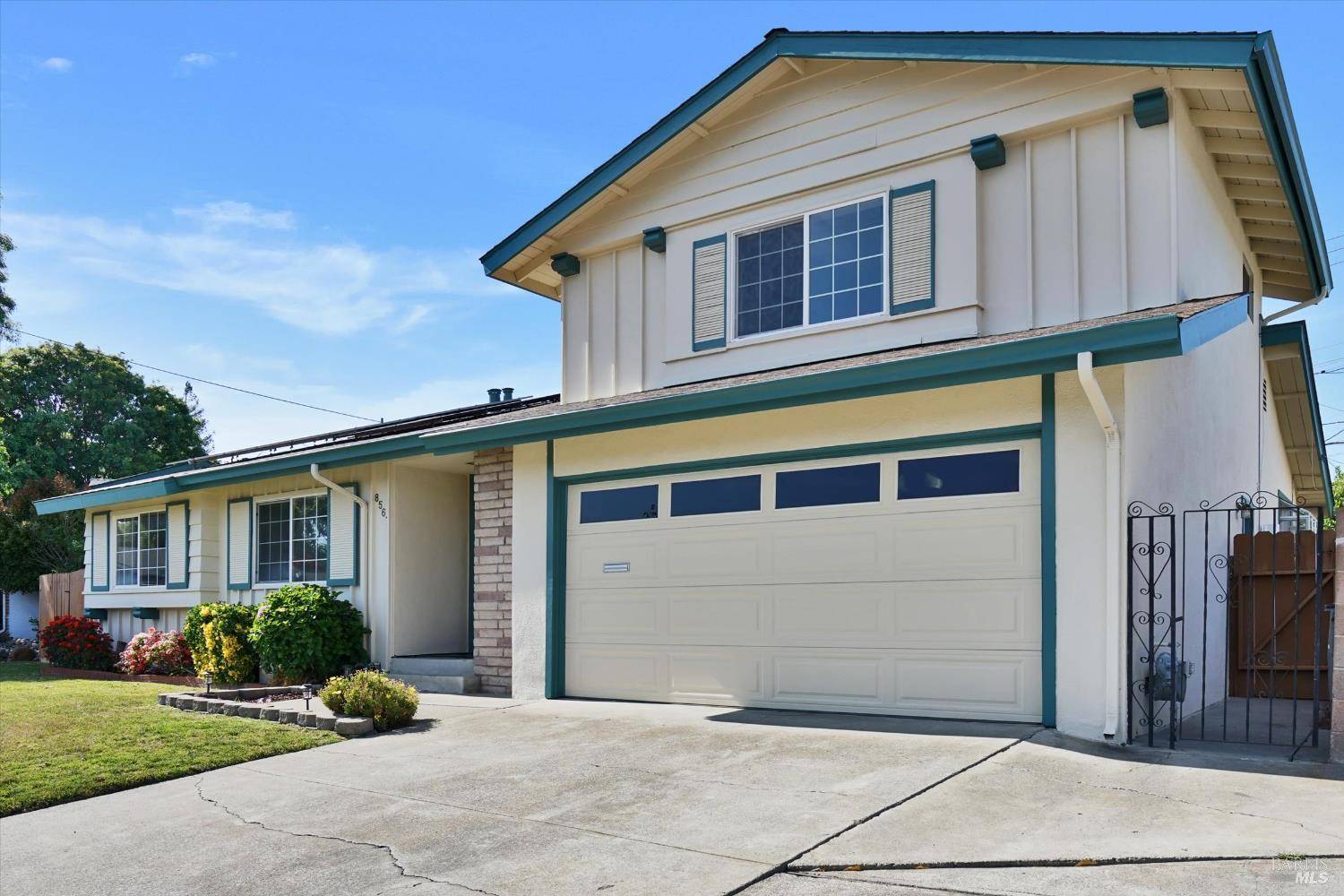 Dublin, CA 94568,8567 Davona DR