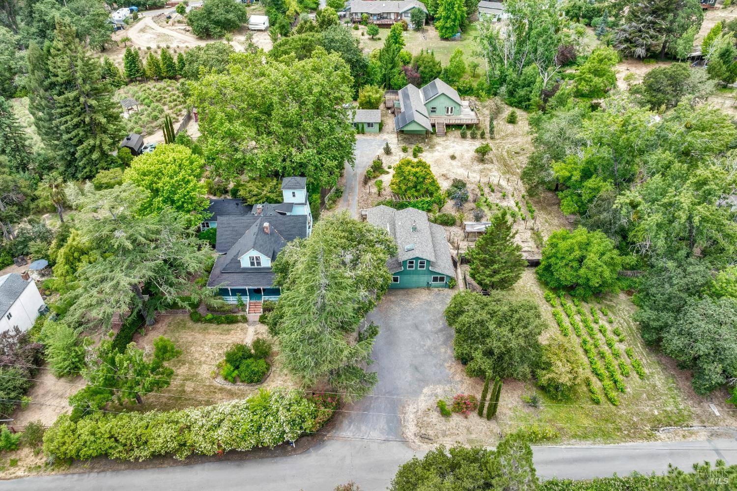 Forestville, CA 95436,7446 Poplar DR