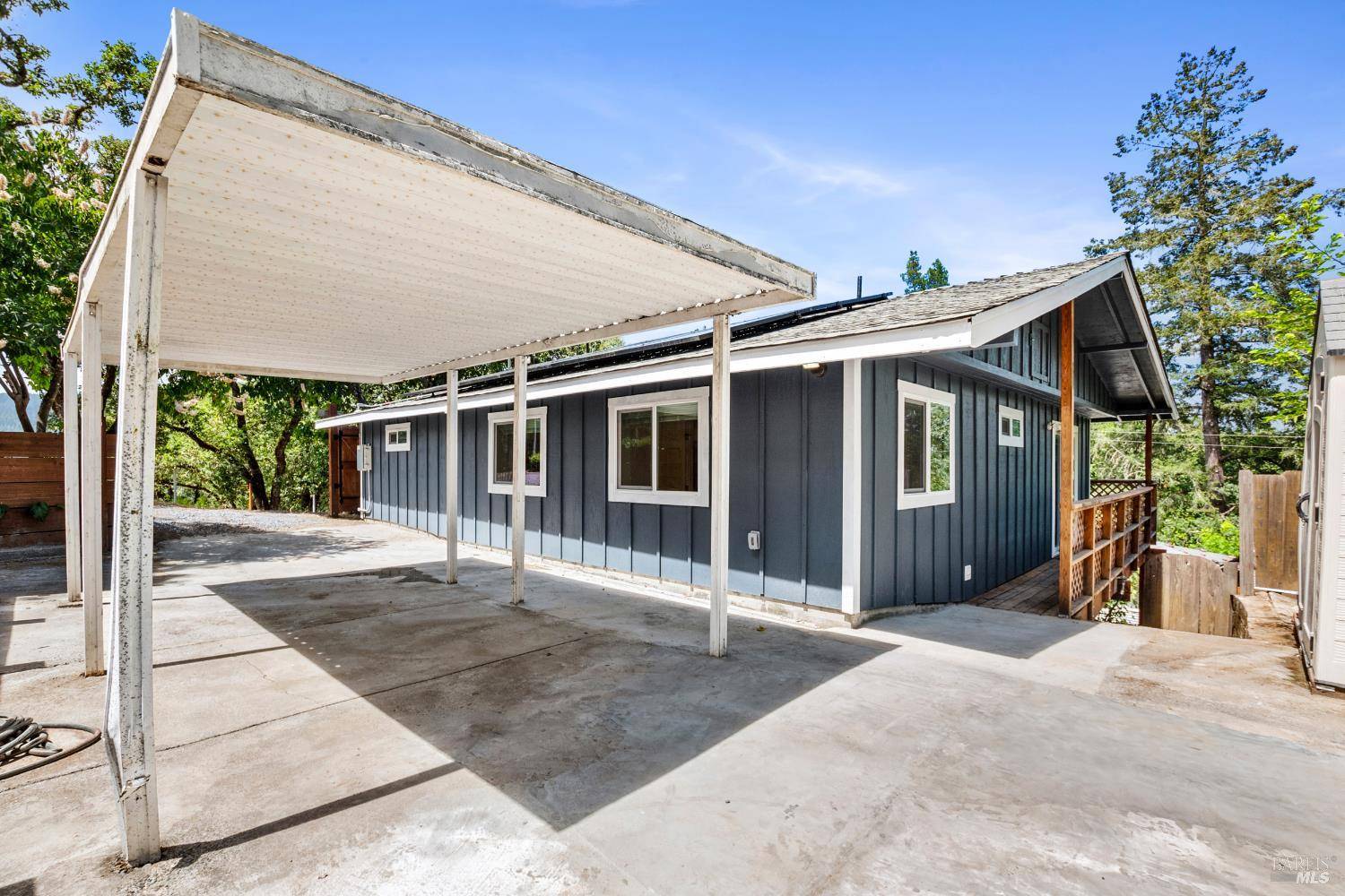 Forestville, CA 95436,8489 Orchard RD