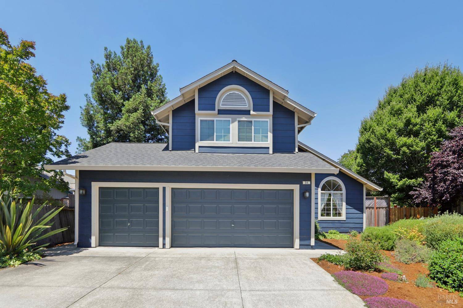 Windsor, CA 95492,54 Loni CT