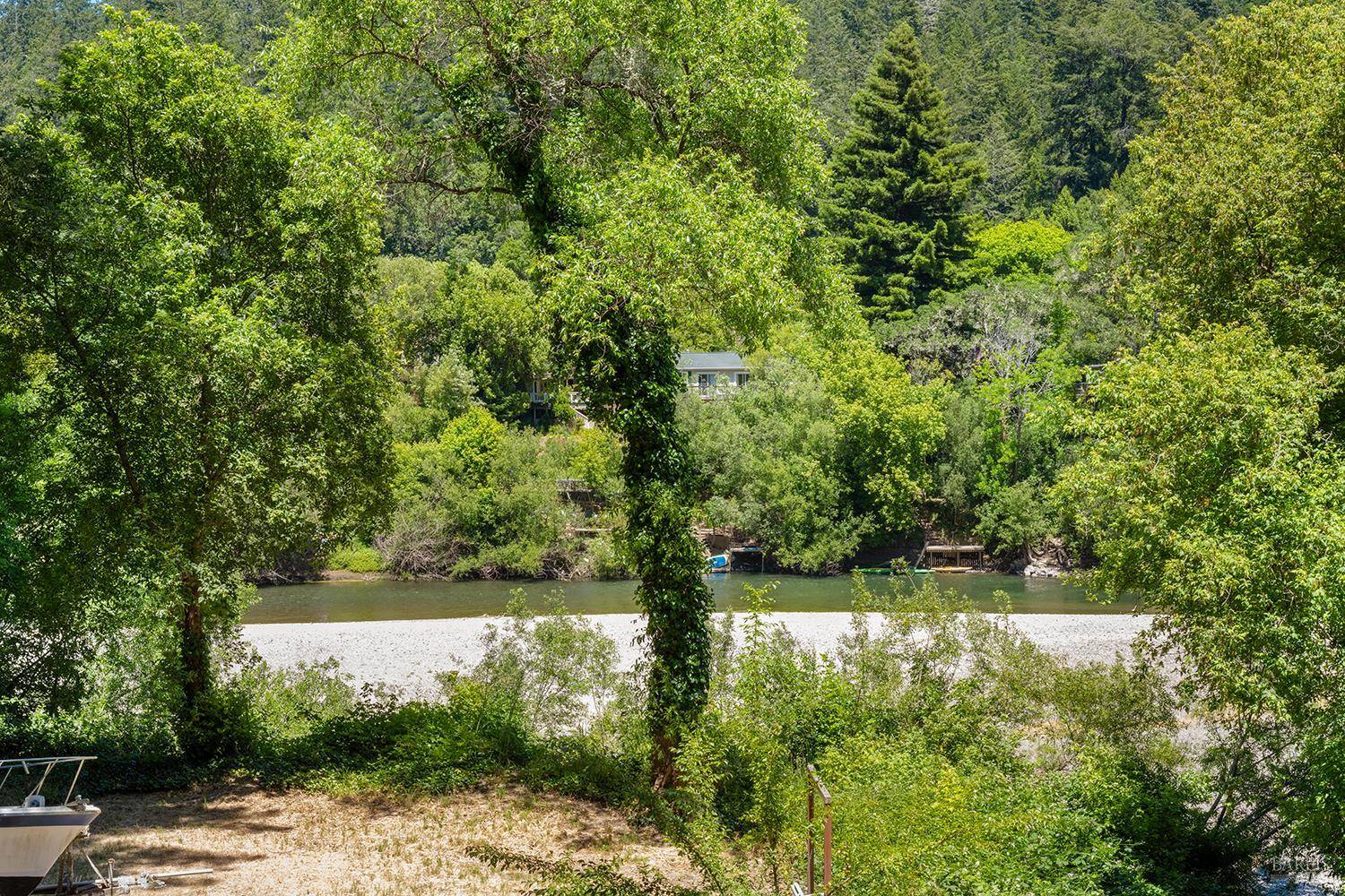 Guerneville, CA 95446,18135 Hwy 116