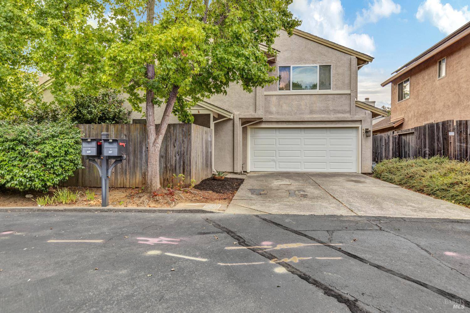 Benicia, CA 94510,557 Willow CT