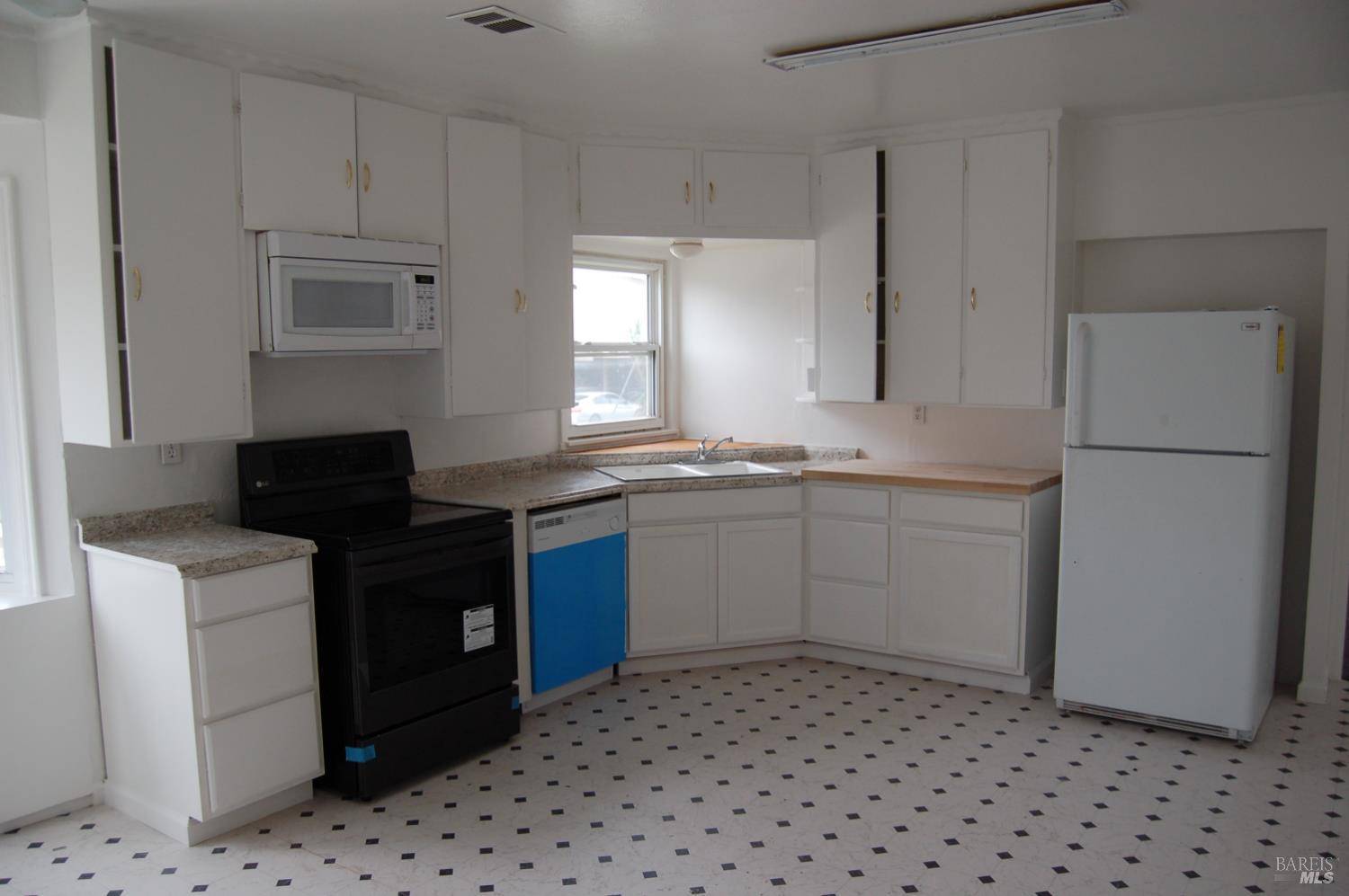 Rio Vista, CA 94571,148 3rd ST House