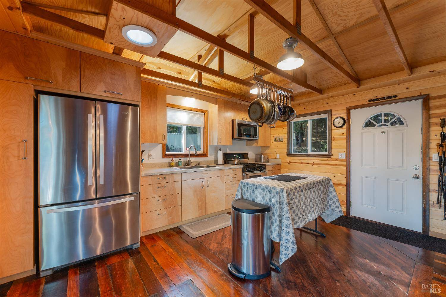 Willits, CA 95490,3770 Cherry Creek RD