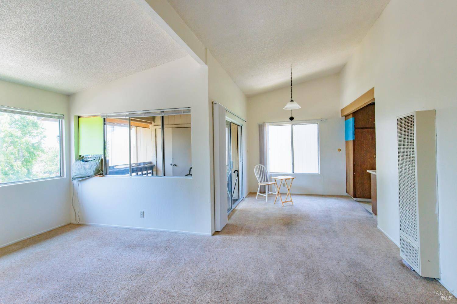 Vallejo, CA 94589,355 Parkview TER B-2