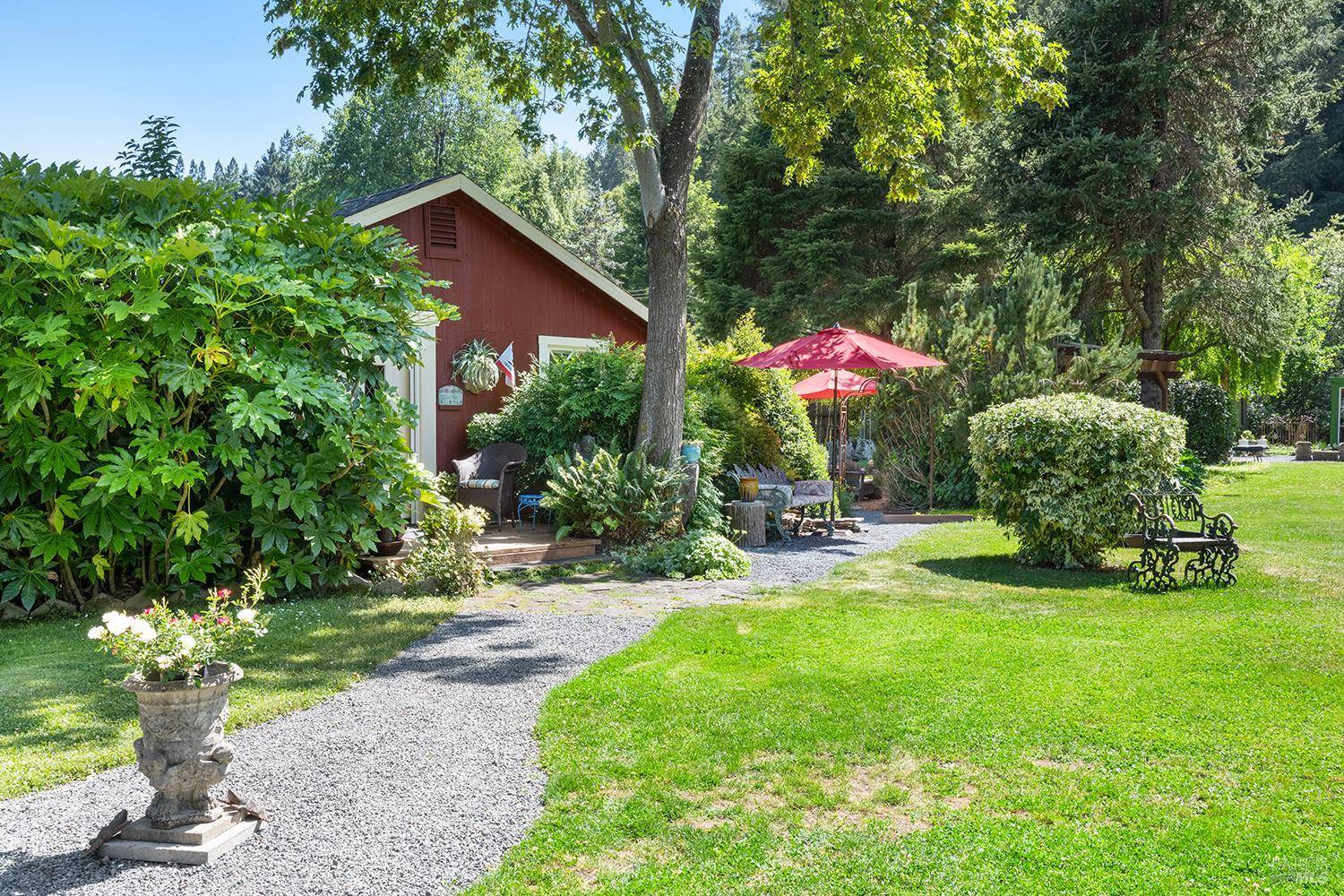 Guerneville, CA 95446,16424 Armstrong Woods RD