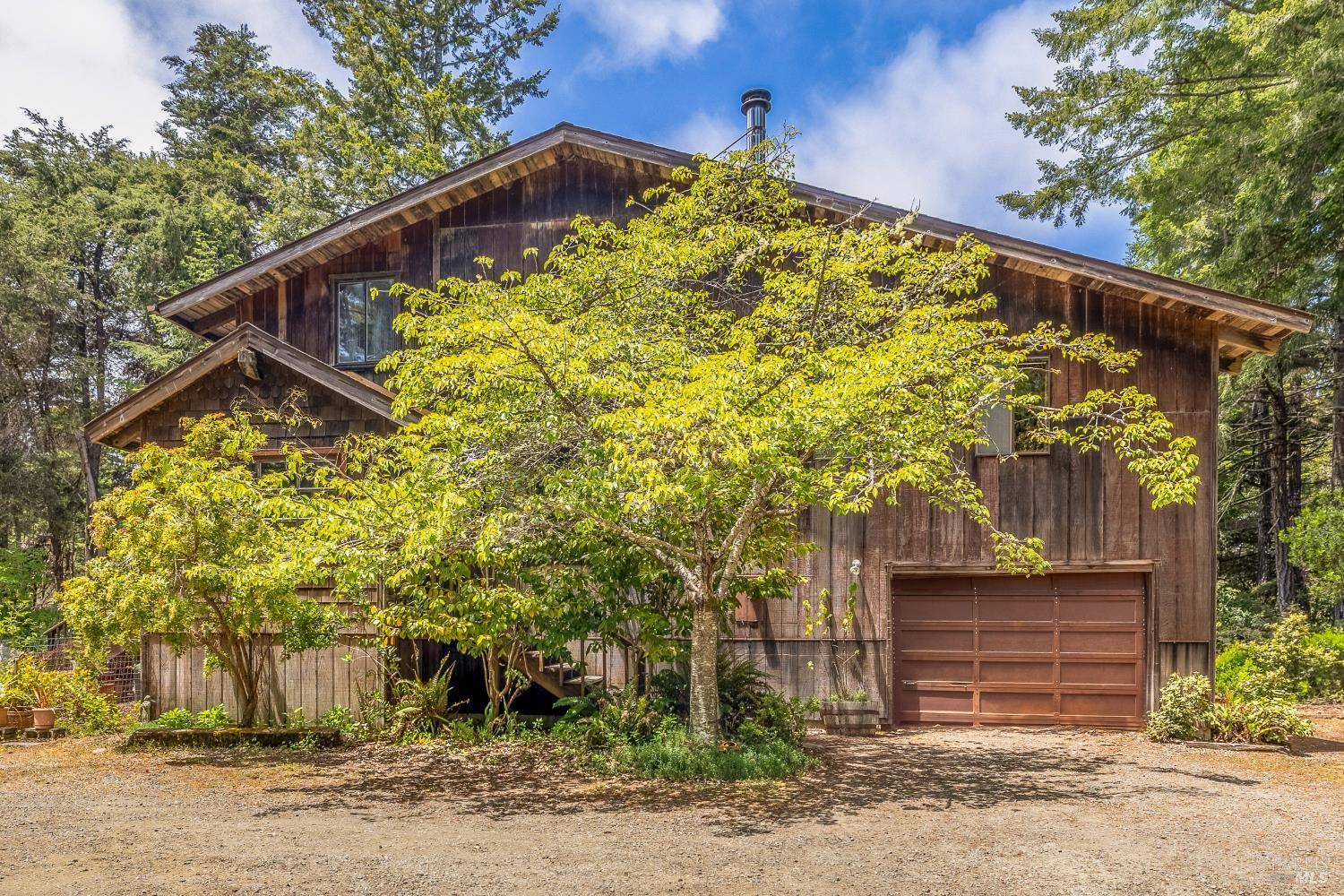 Mendocino, CA 95460,43150 Little Lake RD