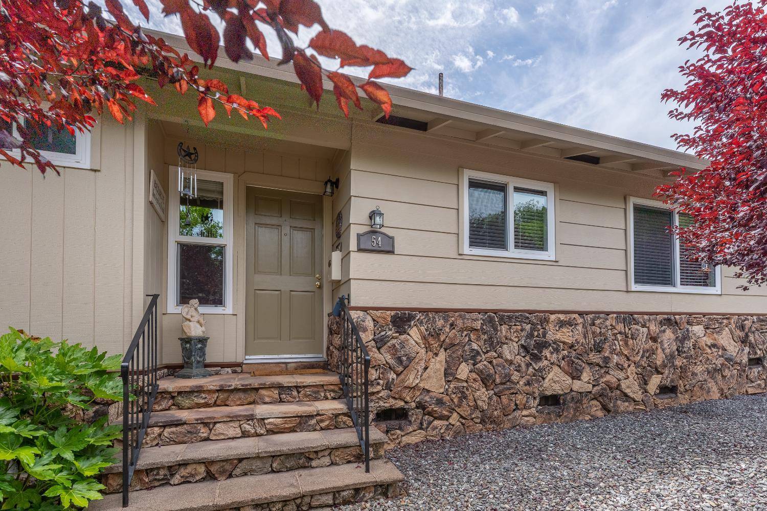 Ukiah, CA 95482,54 Highland CT