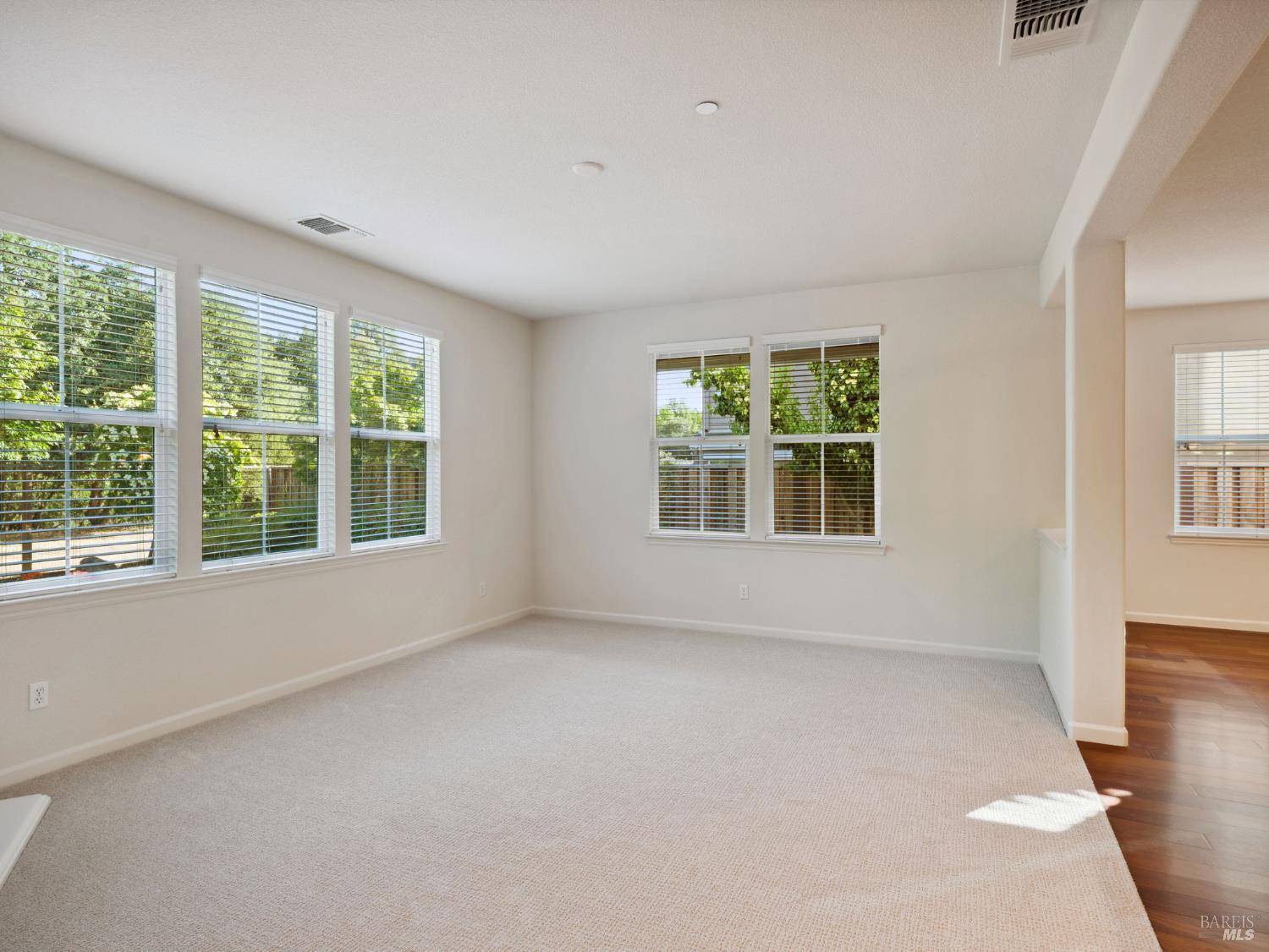 Napa, CA 94558,4138 Casper WAY
